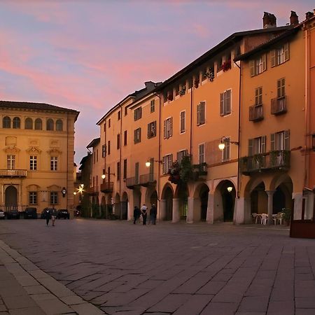 Centro Storico Luminoso Spazio Al Piazzo 比耶拉 外观 照片